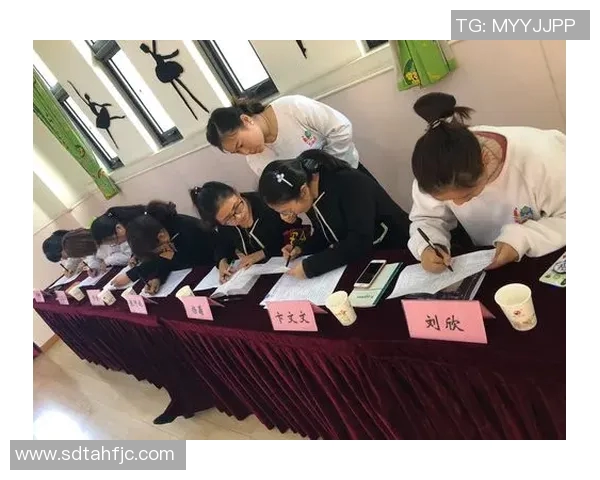 全国街舞大赛点评：西安飞盘队如何凭借比赛经验脱颖而出