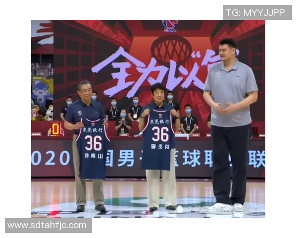 足球CBA球员数据分析：篮球球员如何在足球场上表现？